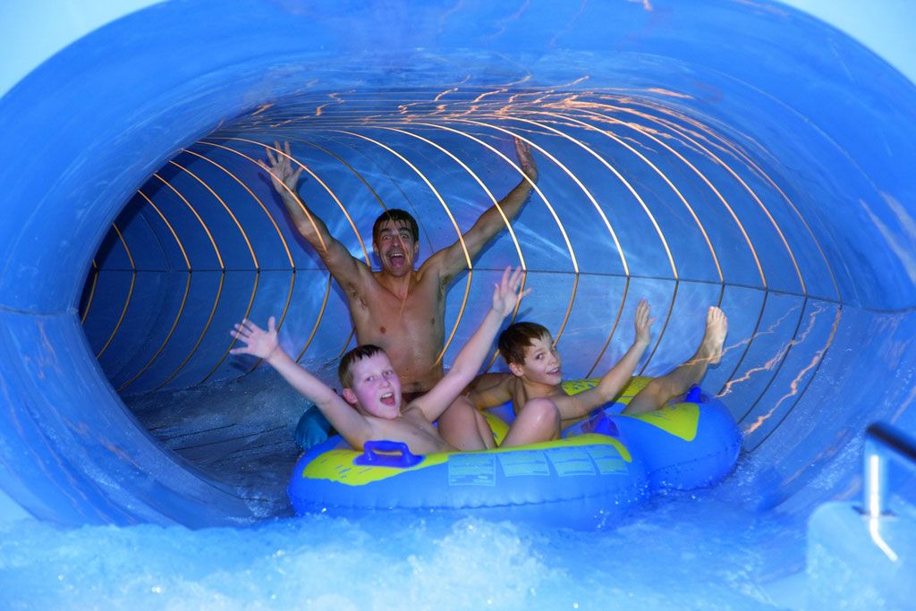 Wasserrutsche_-_Loewe___Baer__Leading_Family_Hotels___Resorts_