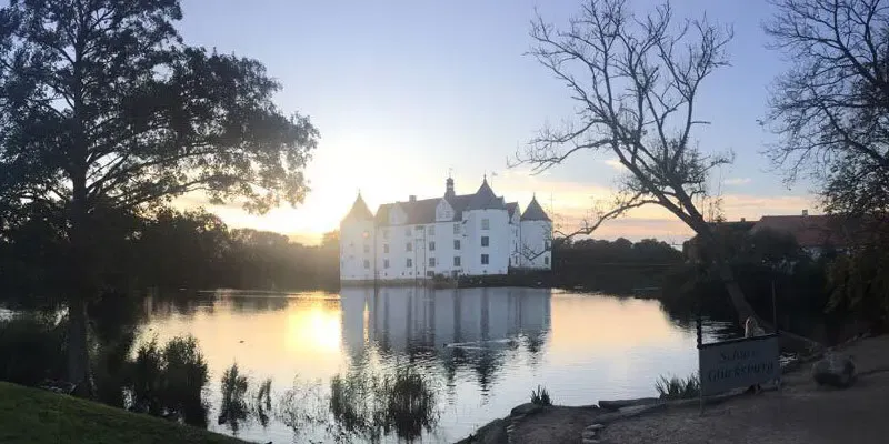 Schloss_Gluecksburg_Ansicht.Bild@S.Mueller-Hofner_Trips4kids.de