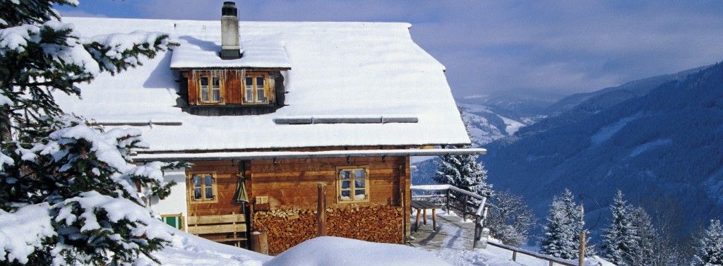 Huette im Schnee, Almdorf Seinerzeit Huette im Schnee, Almdorf Seinerzeit