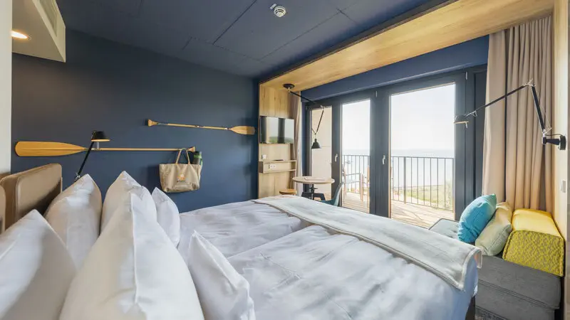 ARBOREA Marina Resort Neustadt_Zimmer_M Balcony Wasser Experience ®ARBOREA Hotels und Resorts