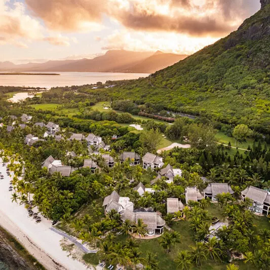 Beachcomber Dinarobin Hotel Mauritius - Anlage von oben