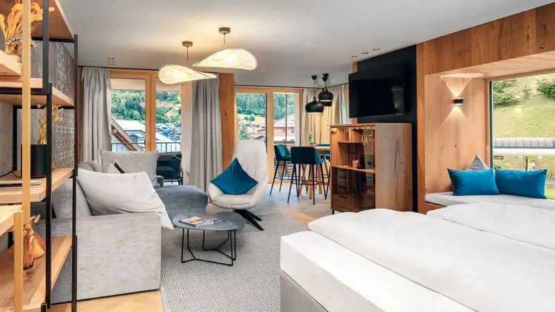 DAS_EDELWEISS_Salzburg_Mountain_Resort_Family_Deluxe_Suite_CMatthias_Dengler