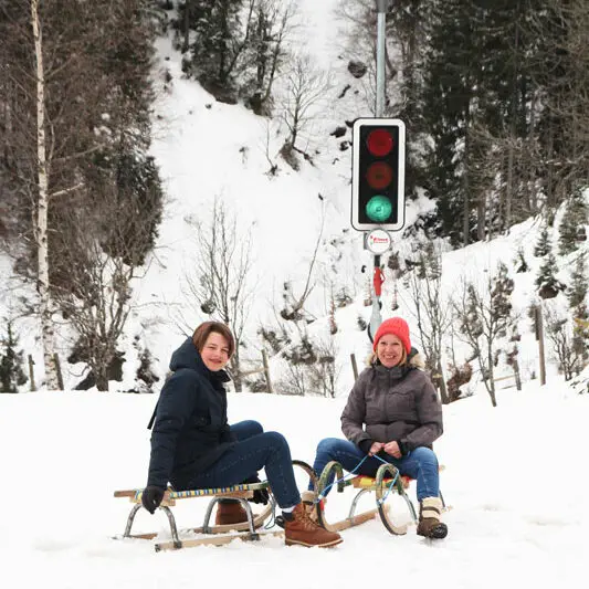Maria_Alm_Rodeln.Bild.A.Friedlaender.5 Maria Alm - Hochkoenig Mutter & Sohn beim Rodeln