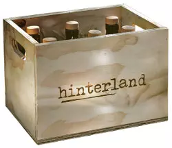 Hinterland Holzbox mit 6 Flaschen Foto: © hinterland
