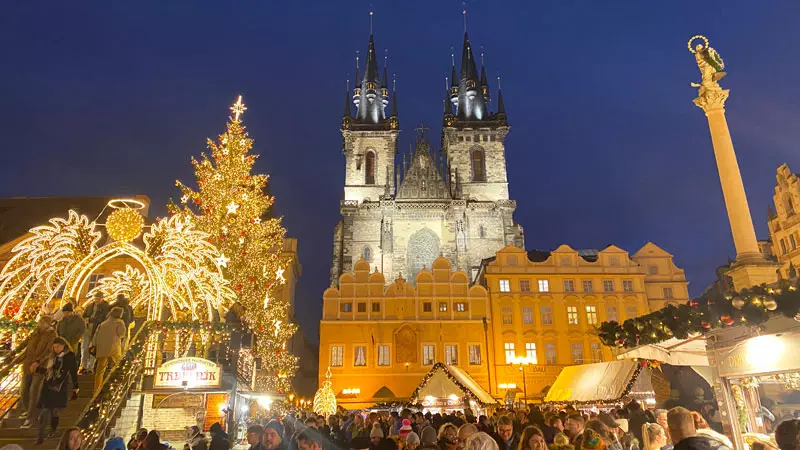 Weihnachtsmarkt-Altst.-Ring--Prag Foto: © Andrea Fischer Trips4Kids.de