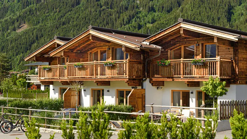 Zillertaler_Hofchalets.Chalet_E.Bild.Zillertaler-Hofchalets.quer Zillertaler Hofchalets - Chalets von außen